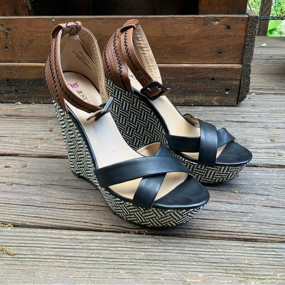 JUST FAB Melrose Black & White Wedge heel w brown ankle strap SZ 9